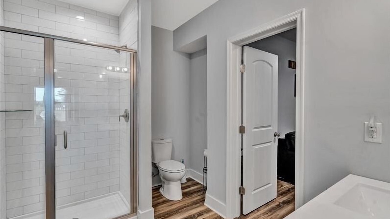 Photo of Bathroom in Huddleston
