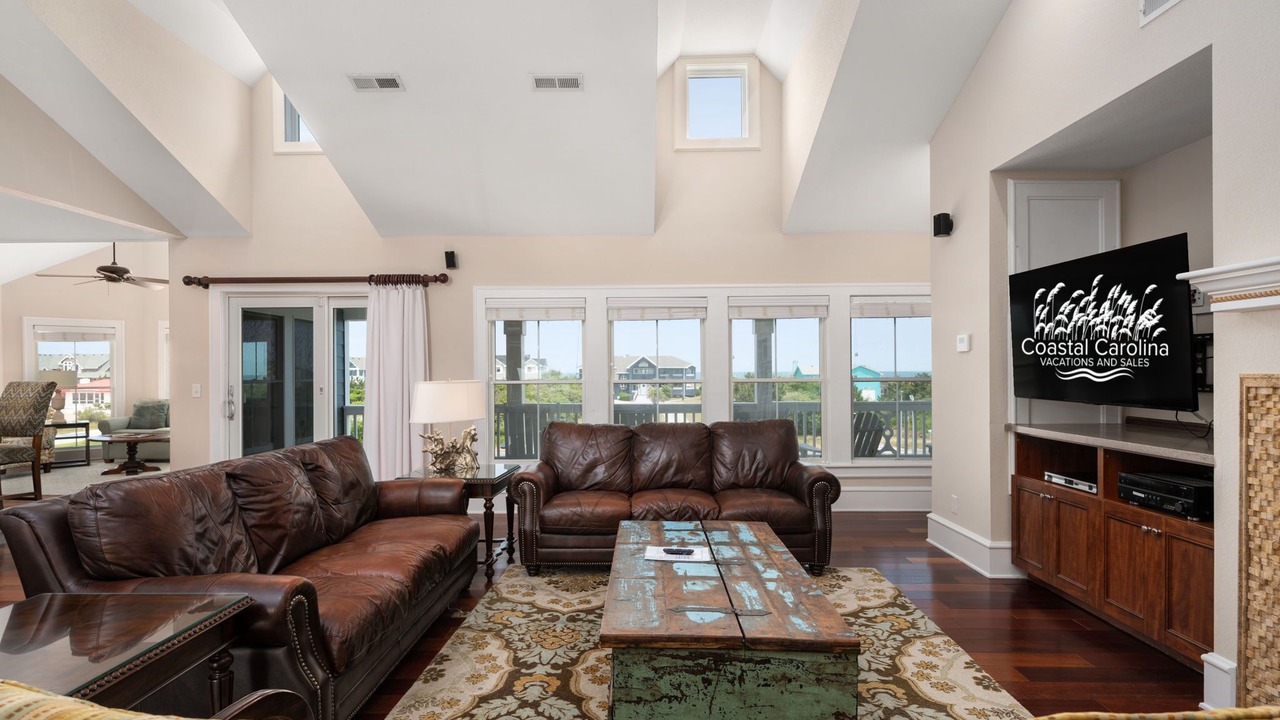 Photo of Livingroom in Southern Shores