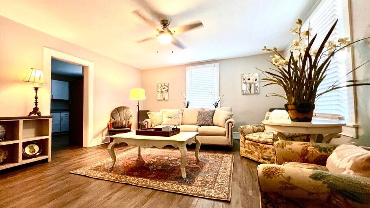 Photo of Livingroom in Greer