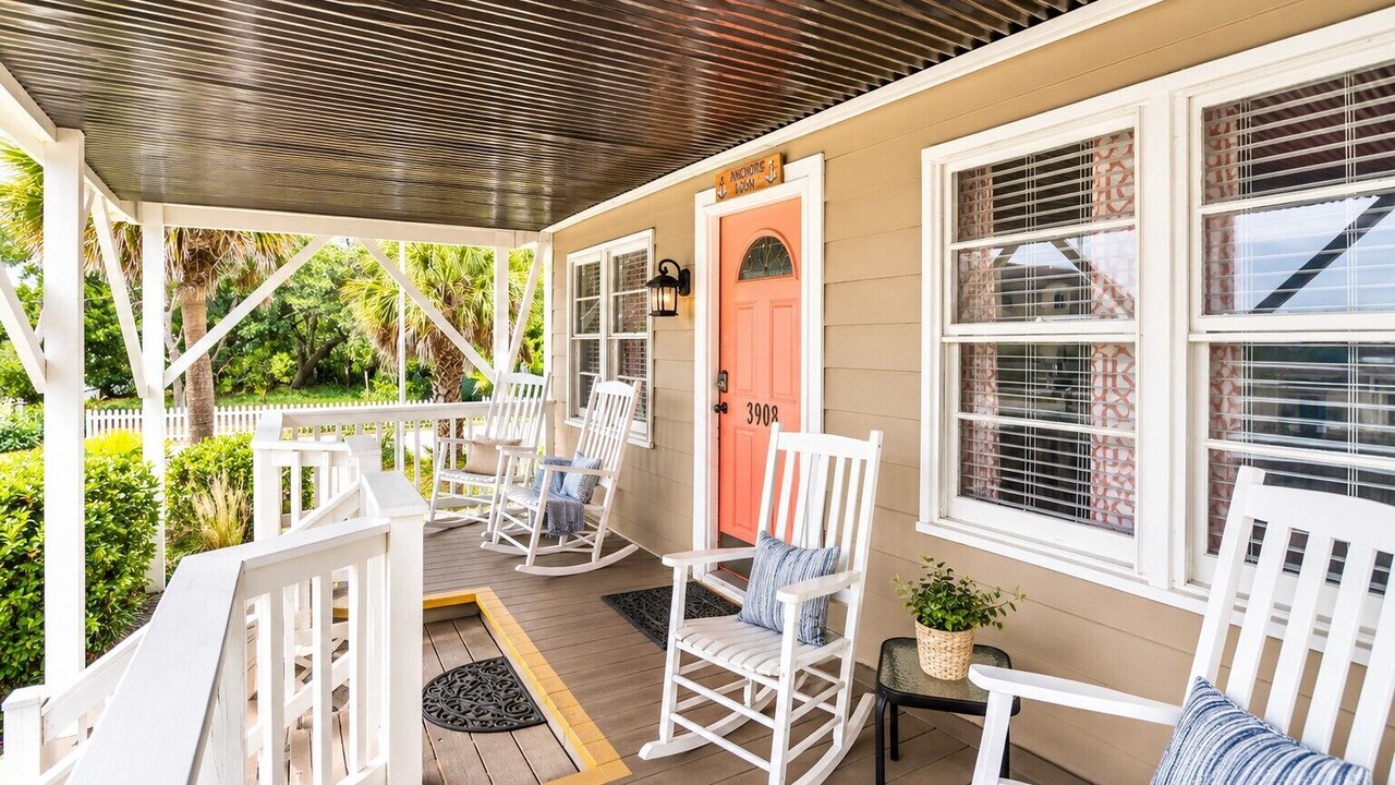 Photo of Patio Balcony in Windy Hill