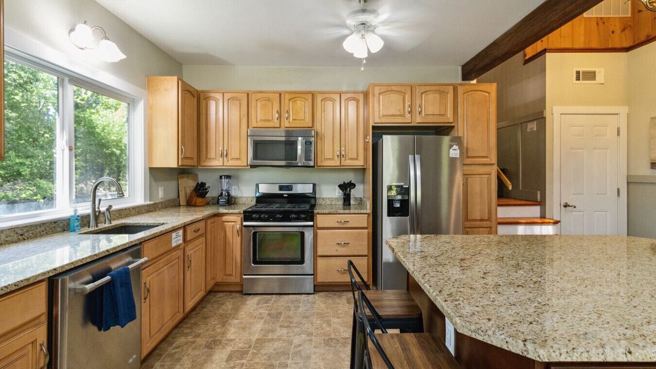 Photo of Kitchen in Suwanee