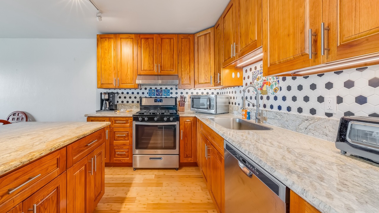 Photo of Kitchen in Ualapue