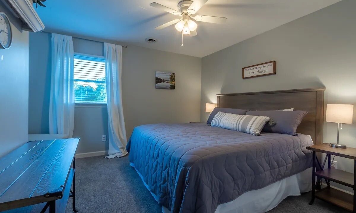 Photo of Bedroom in Semora