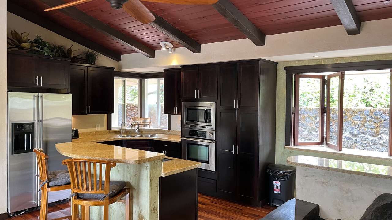 Photo of Kitchen in Keaukaha