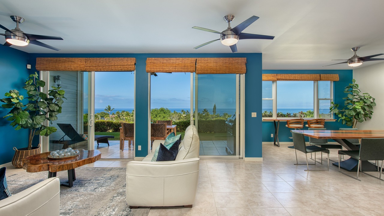 Photo of Livingroom in Kona Palisades