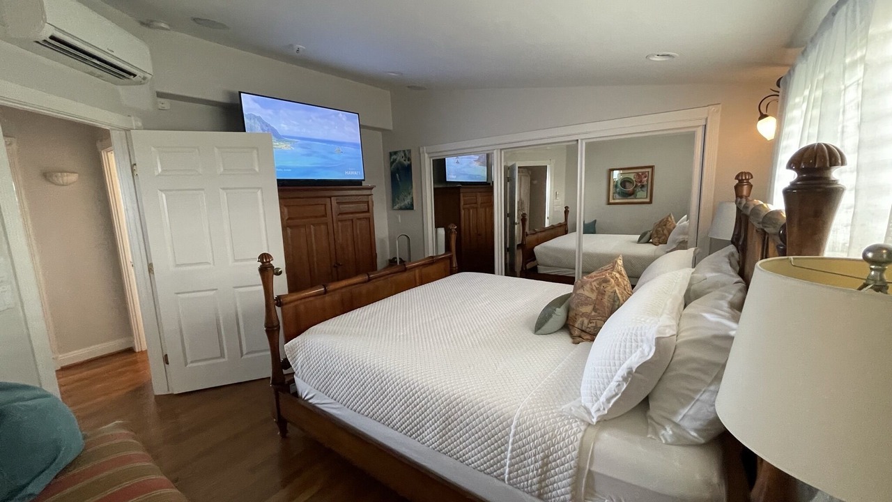 Photo of Bedroom in Kahala