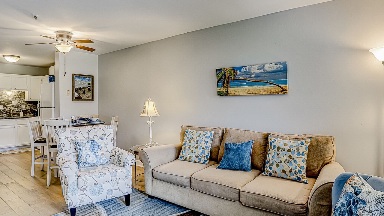 Photo of Livingroom in Palmetto Dunes