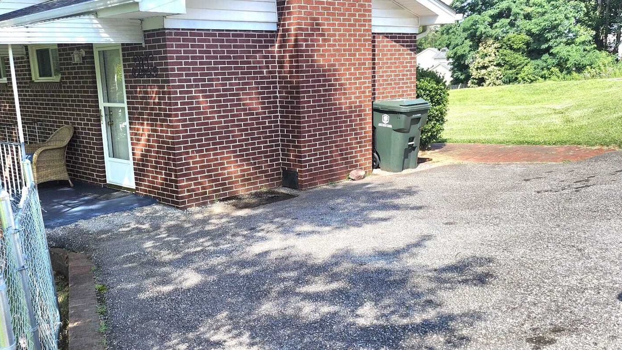 Photo of Outdoor in Greer