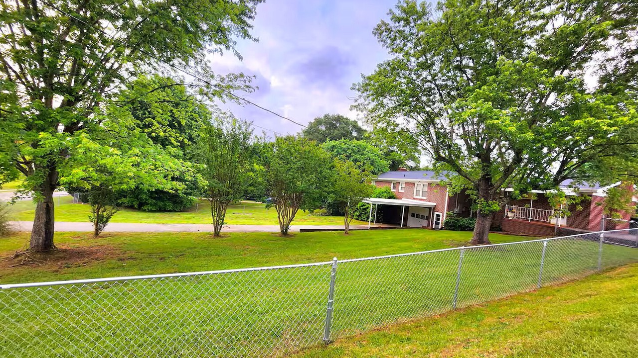 Photo of Outdoor in Greer