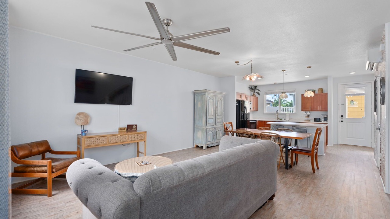 Photo of Livingroom in Kalaeloa