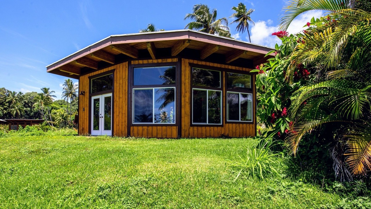 Photo of Bedroom in Pahoa