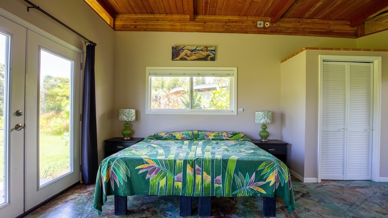 Photo of Bedroom in Pahoa