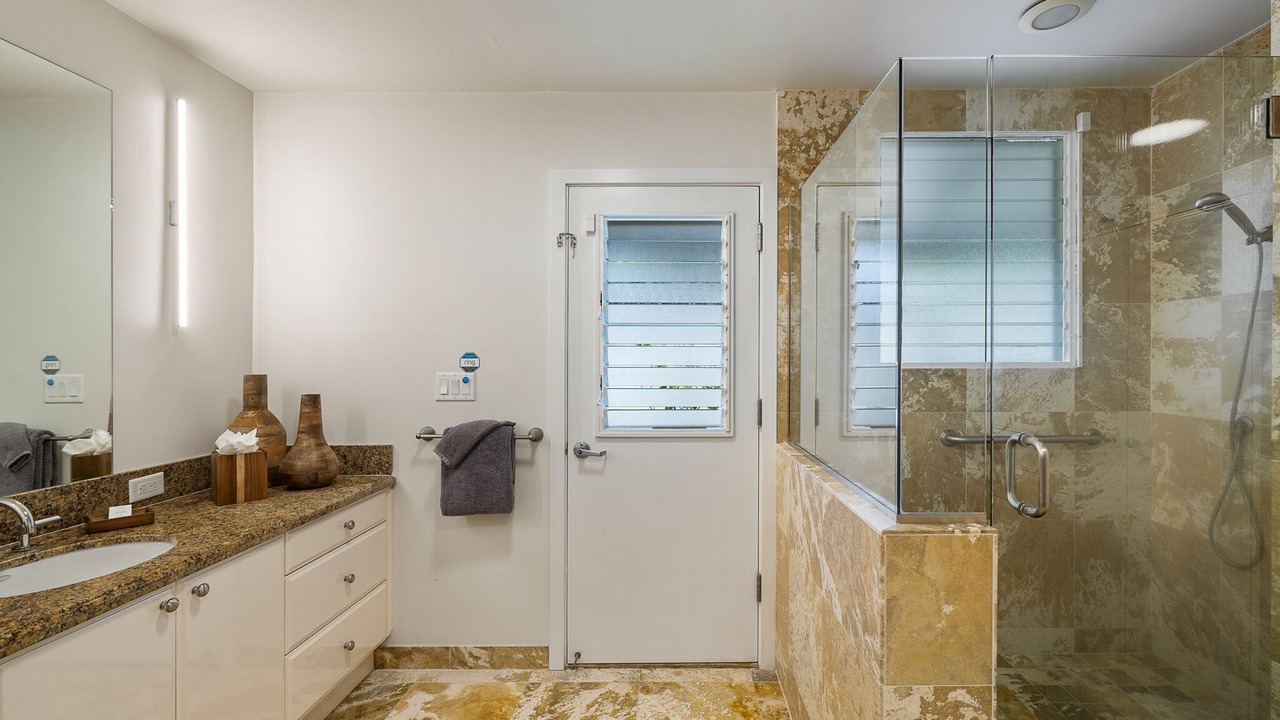 Photo of Bathroom in Kalama Tract