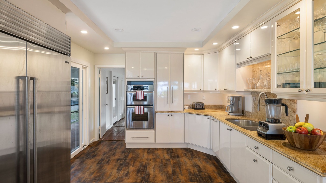 Photo of Kitchen in Kalama Tract