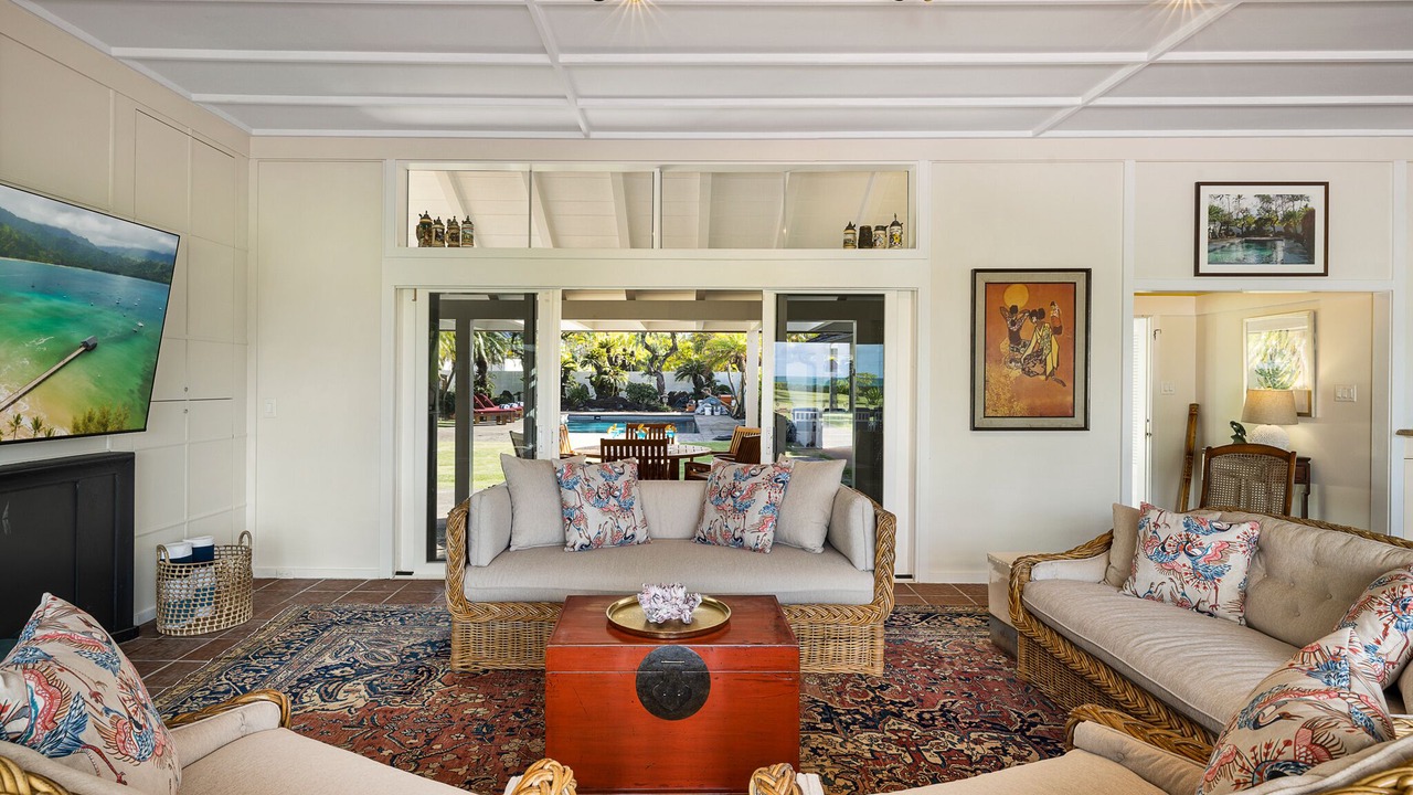 Photo of Livingroom in Kalama Tract