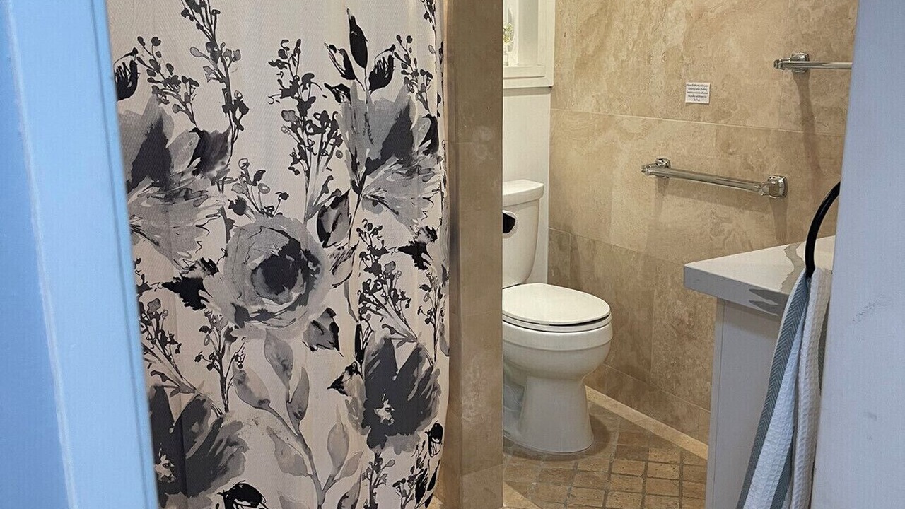 Photo of Bathroom in Kailua