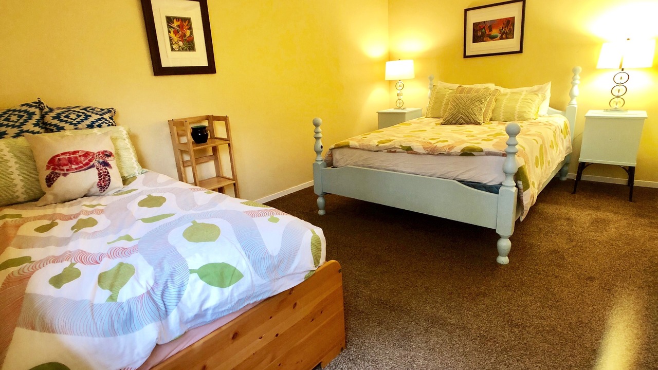 Photo of Bedroom in Kahaluu Bay