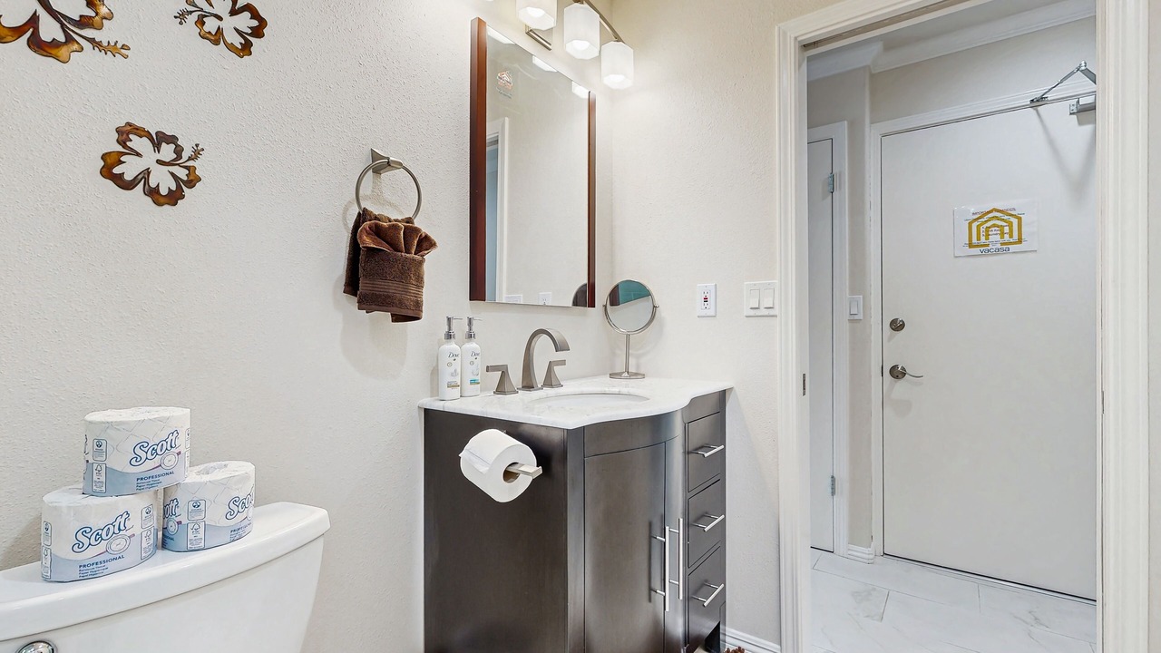 Photo of Bathroom in Ualapue