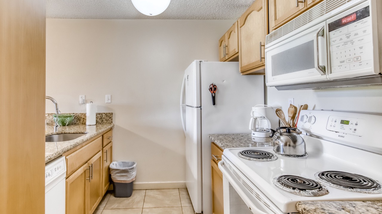 Photo of Kitchen in Maunaloa