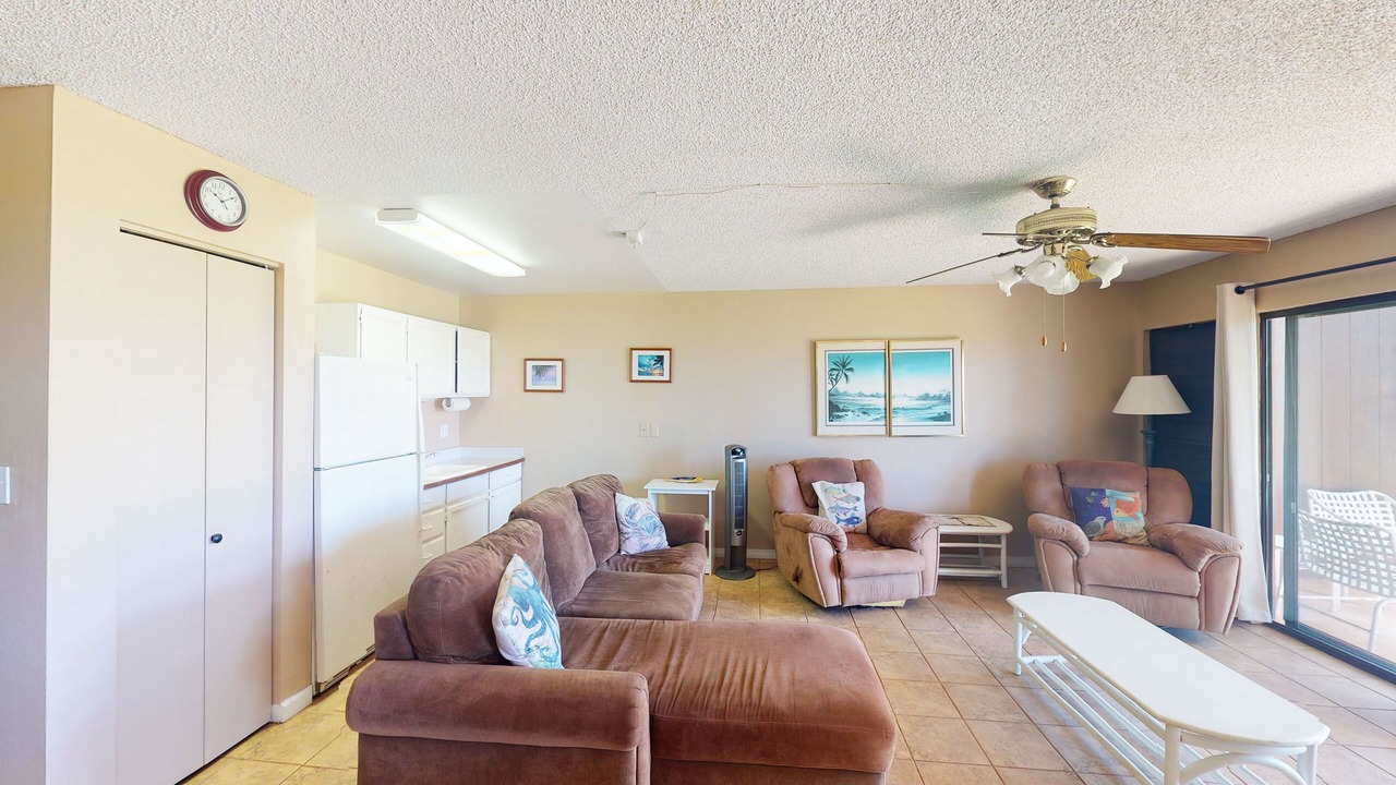 Photo of Livingroom in Kaunakakai