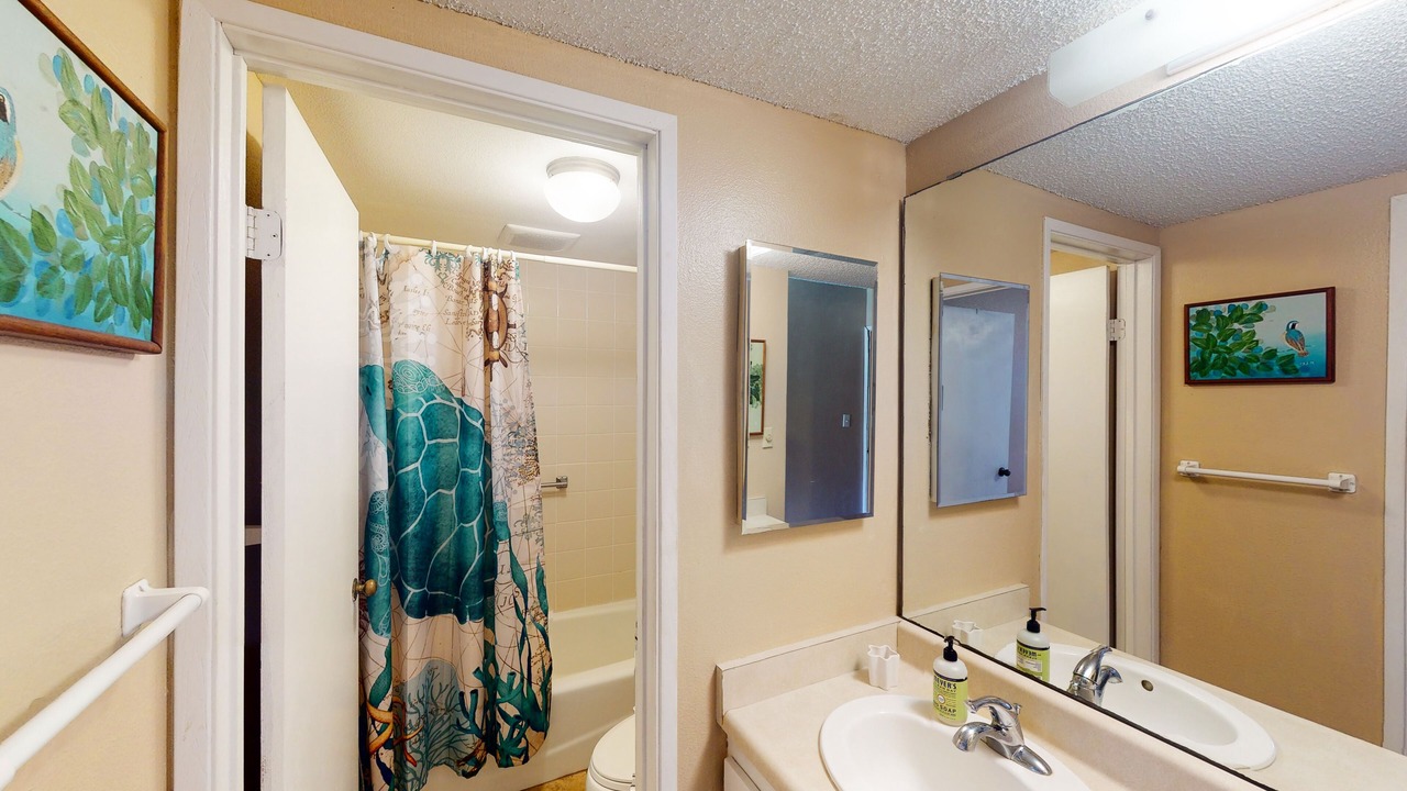 Photo of Bathroom in Kaunakakai