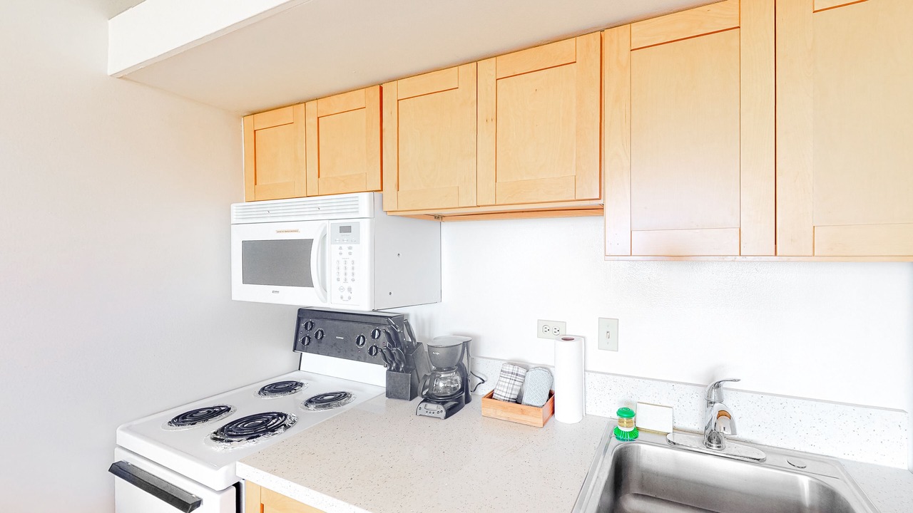 Photo of Kitchen in Maunaloa