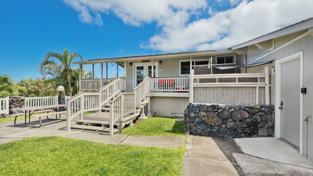 Photo of Outdoor in Kona Palisades