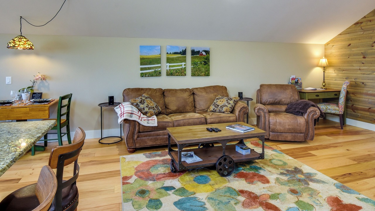 Photo of Bedroom in Central