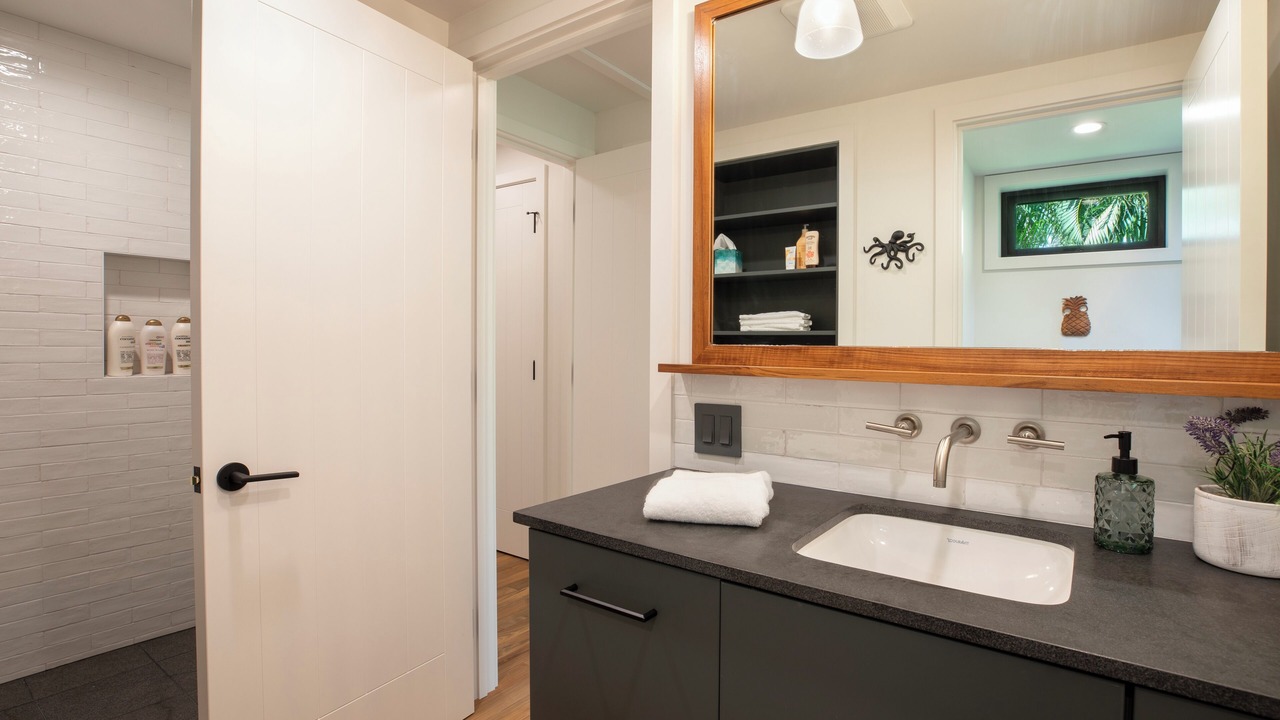 Photo of Bathroom in Puako