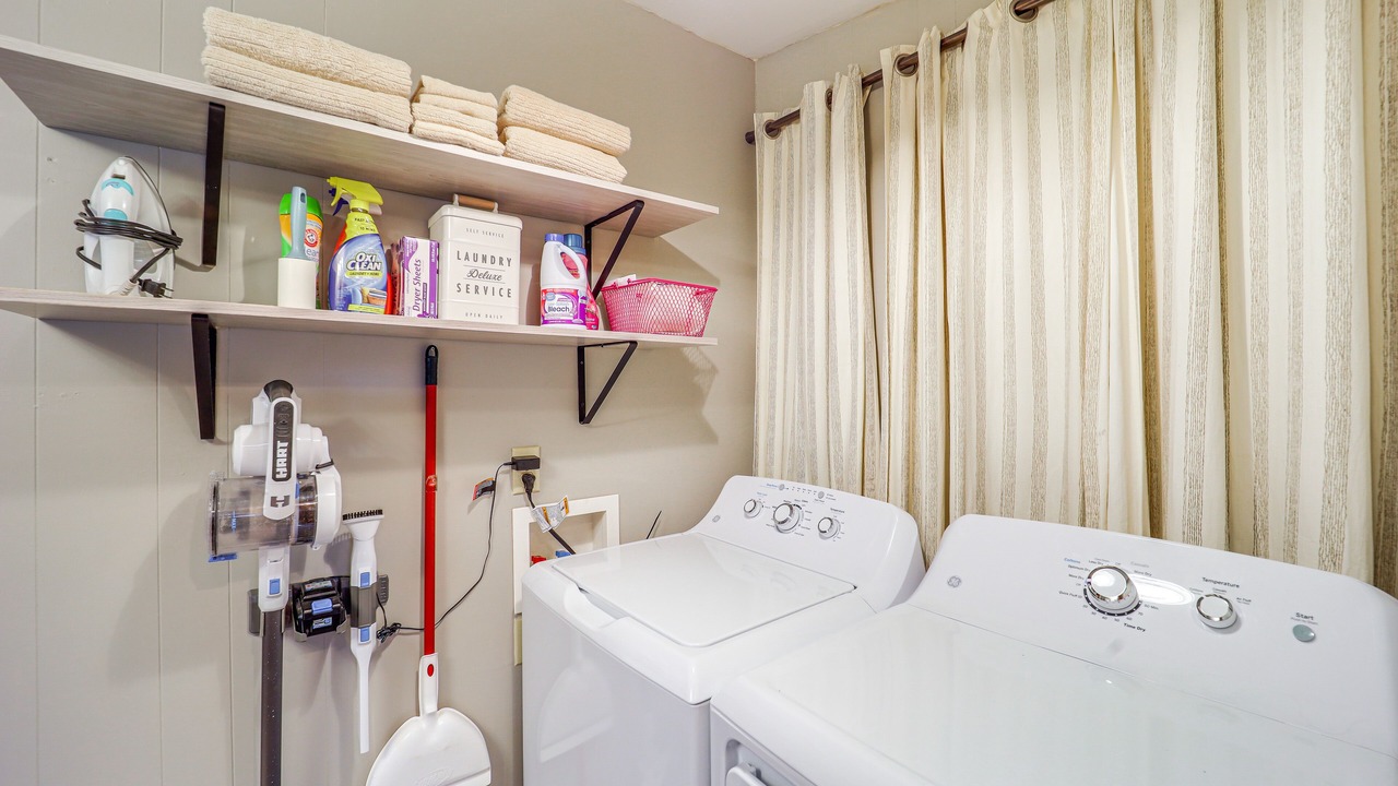 Photo of Bathroom in Newland