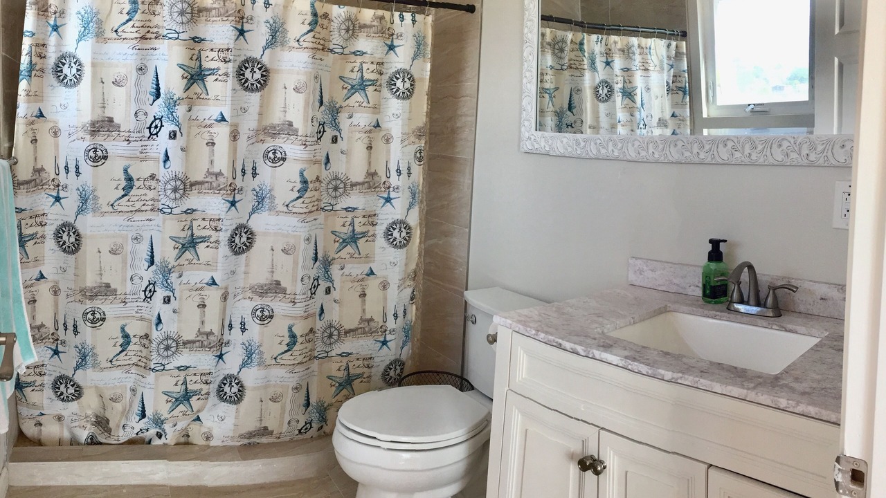 Photo of Bathroom in Kahala
