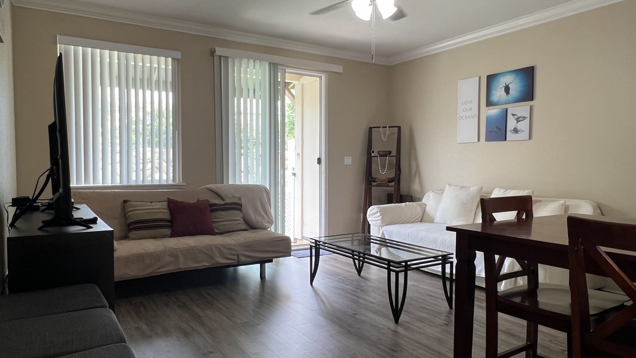 Photo of Livingroom in Kapolei