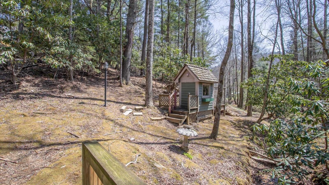 Photo of Outdoor in Apple Ridge