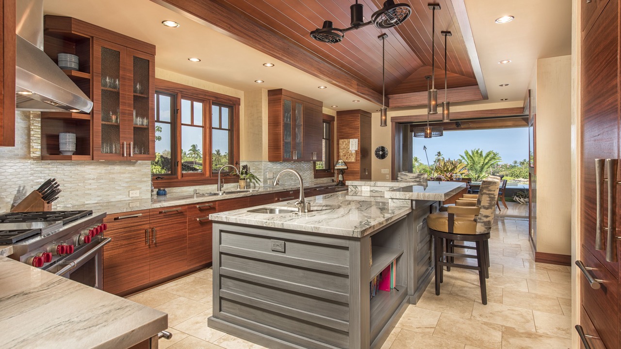 Photo of Kitchen in Kaupulehu