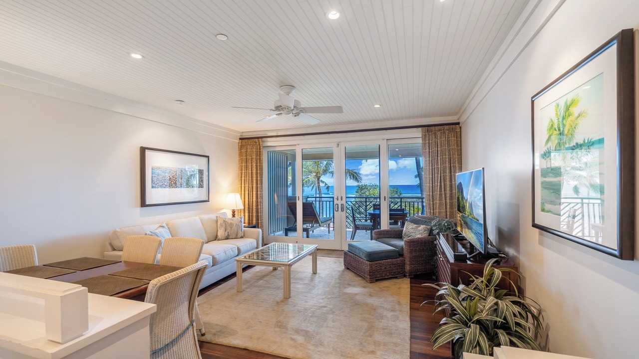 Photo of Livingroom in Kahuku