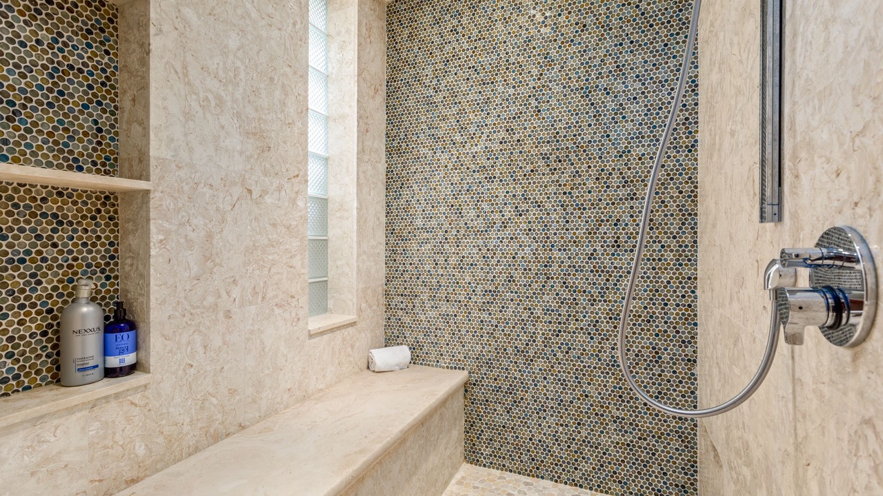 Photo of Bathroom in Kaupulehu