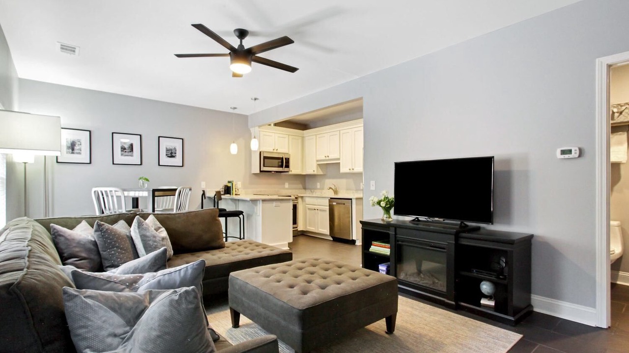 Photo of Livingroom in Metropolitan