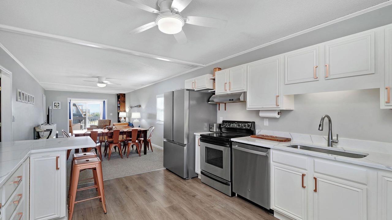 Photo of Kitchen in Surf City