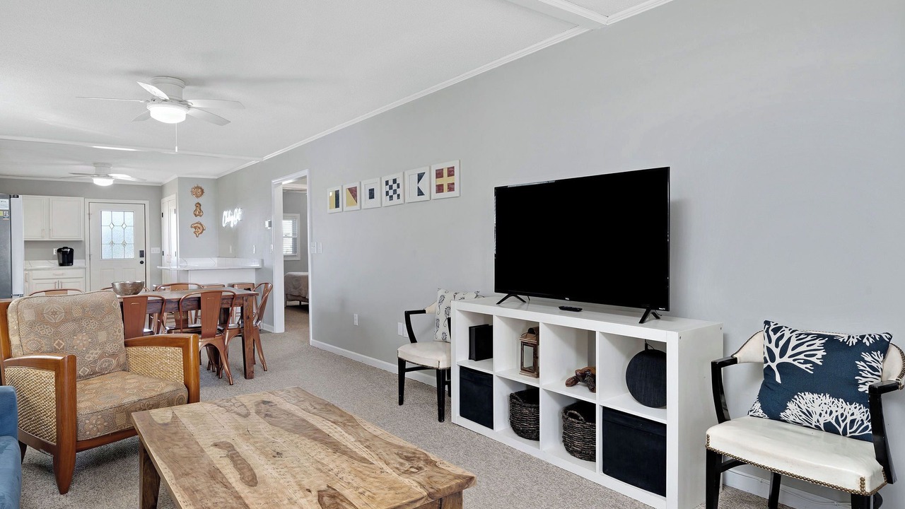 Photo of Livingroom in Surf City
