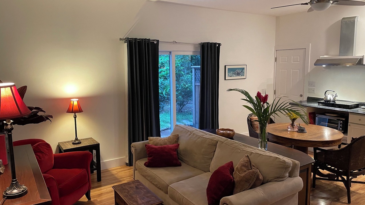 Photo of Livingroom in Kamuela