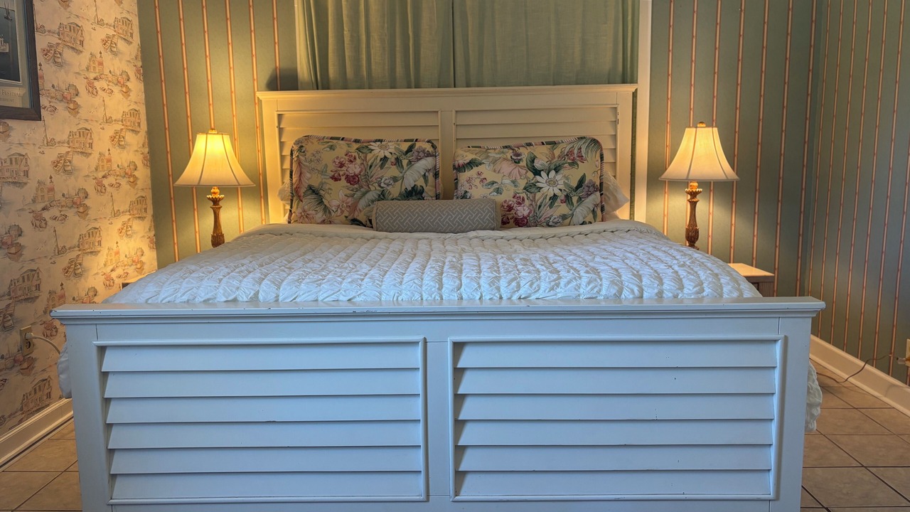 Photo of Bedroom in Newport