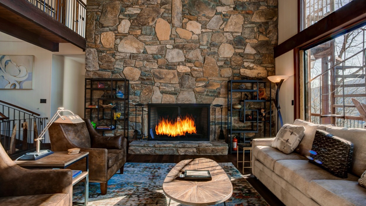 Photo of Livingroom in Burnsville
