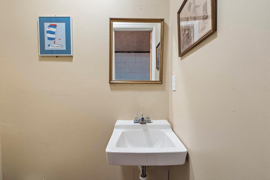 Photo of Bathroom in Isle of Palms