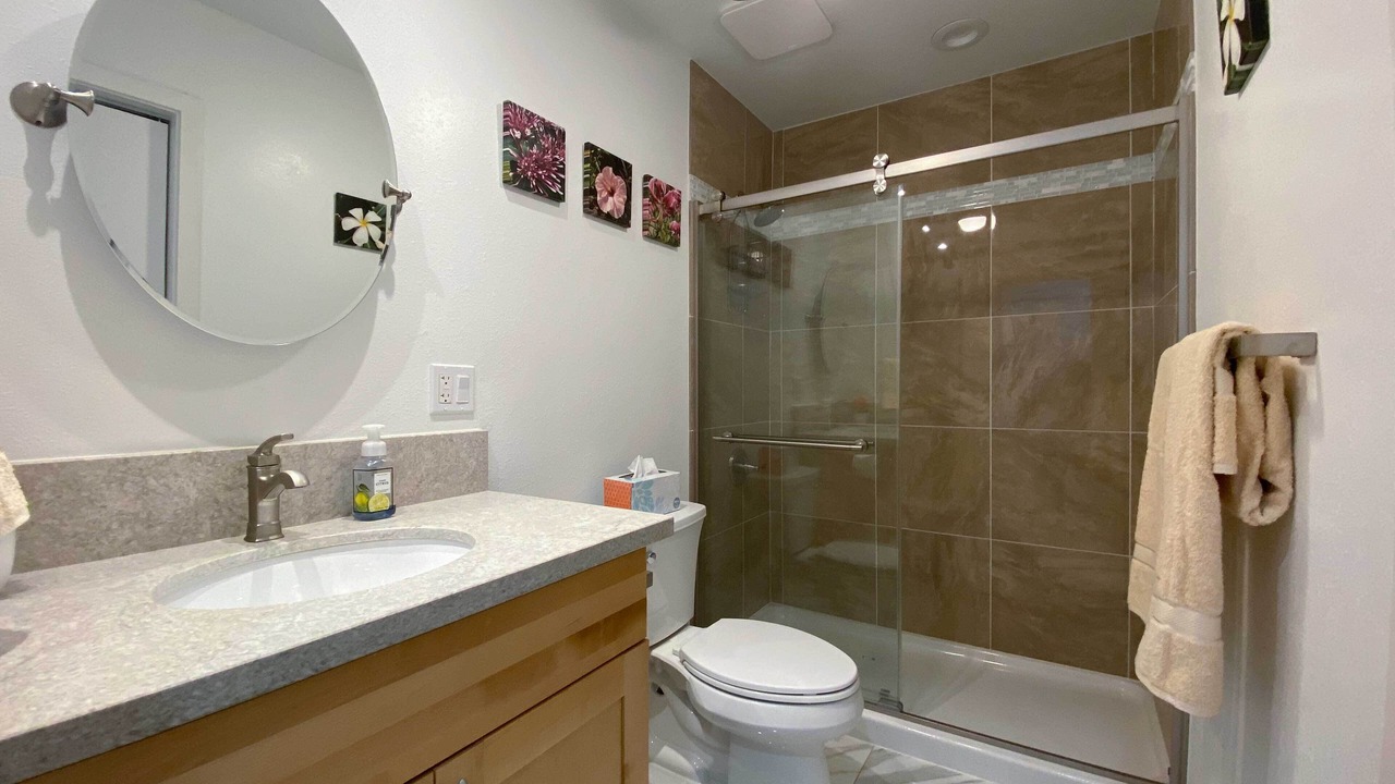 Photo of Bathroom in Ualapue