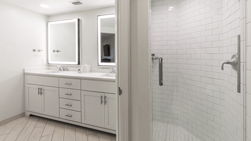 Photo of Bathroom in Harbour Town
