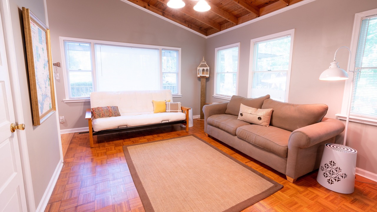 Photo of Livingroom in Townville