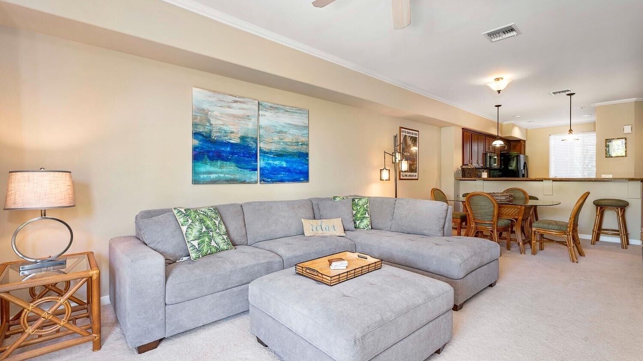 Photo of Livingroom in Waikoloa