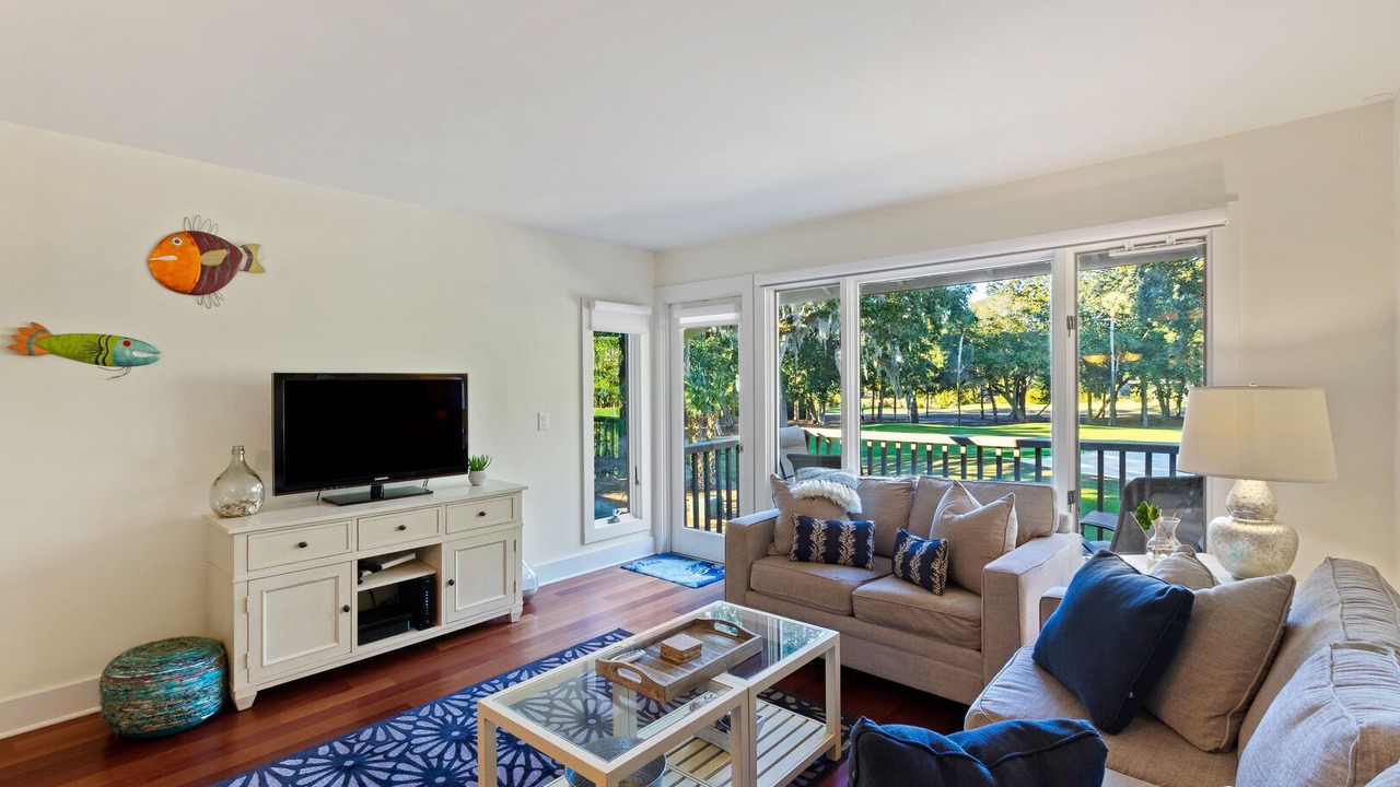 Photo of Livingroom in West Beach Village