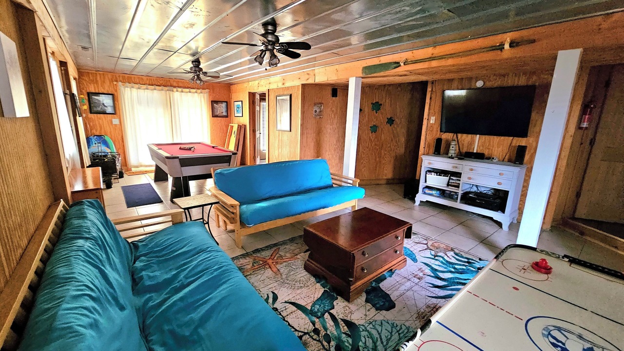 Photo of Bedroom in Kill Devil Hills