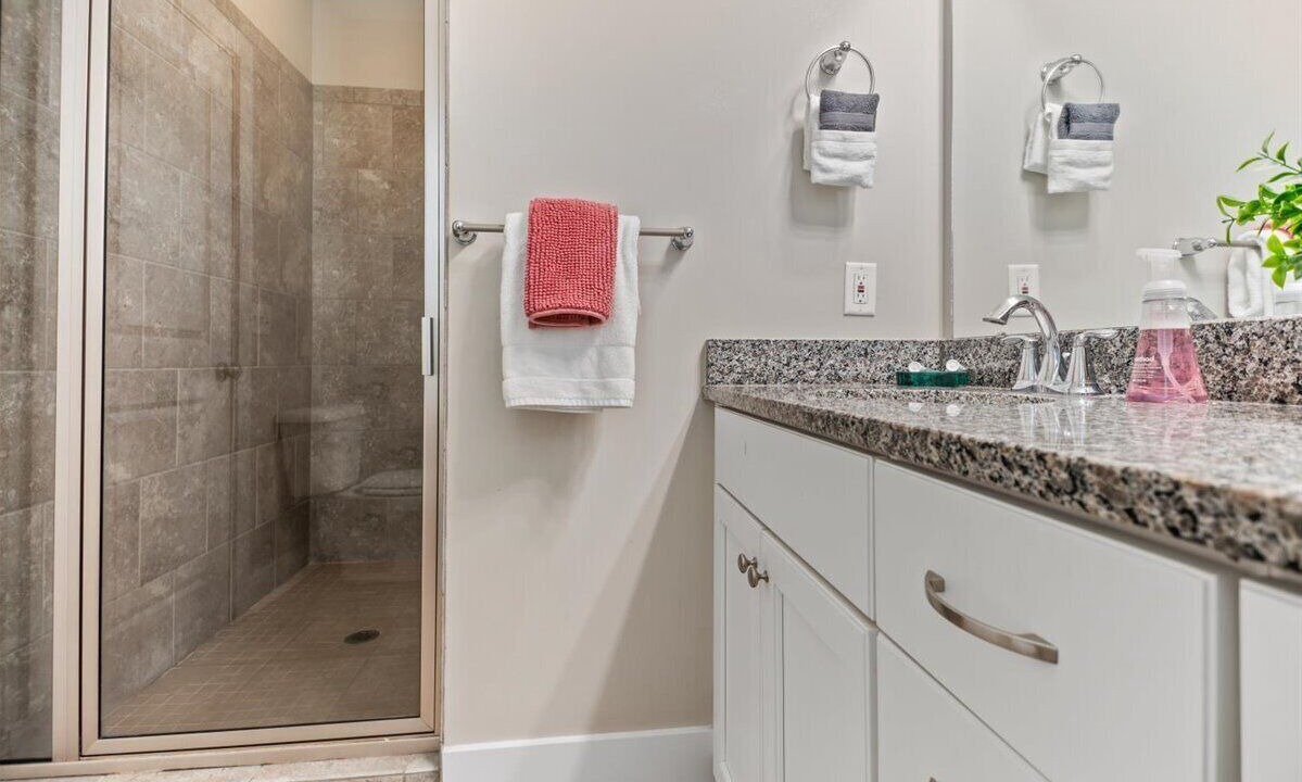 Photo of Bathroom in Midtown